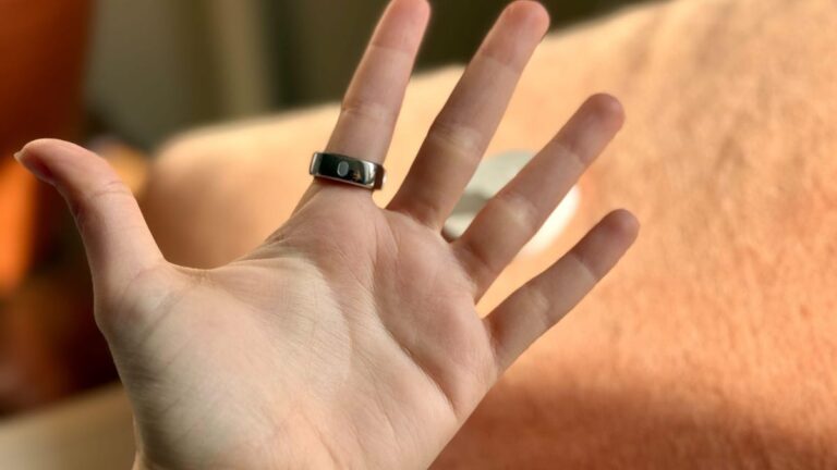 这款智能戒指的价格是 Oura Ring 4 的一半 – 这是需要了解的信息