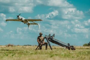 乌克兰无人机制造商 Skyeton 正在与丹麦公司 Quadsat 合作，以增强无人机能力。