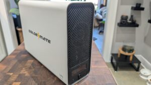 这个 UPS 备用电池是我为 PC 所做的最好的投资之一 - 原因如下