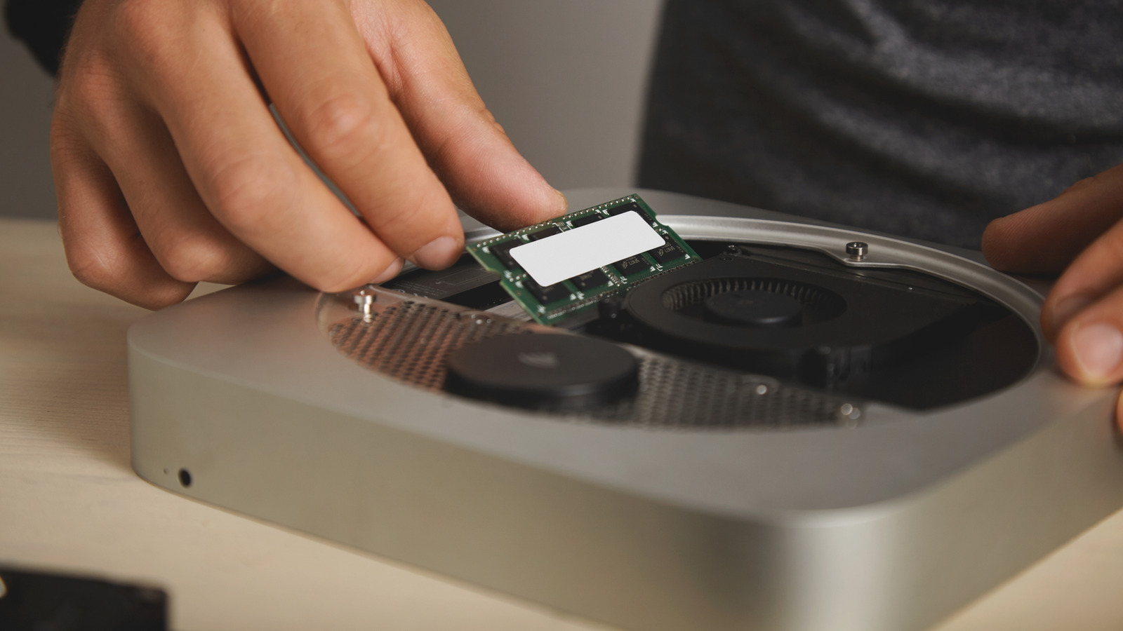 您可以在家升级 Mac 的内存吗？这是您需要了解的