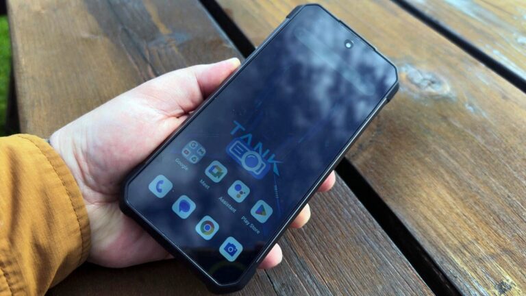 我从未见过一款 Android 手机可以做所有事情（包括夜视）