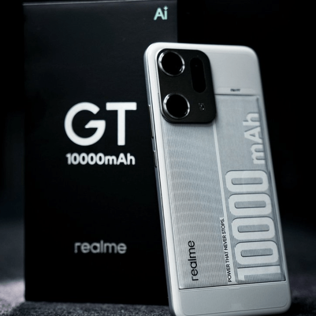 Realme GT 10,000mAh：概念手机亮相，采用纤薄机身和电池创新