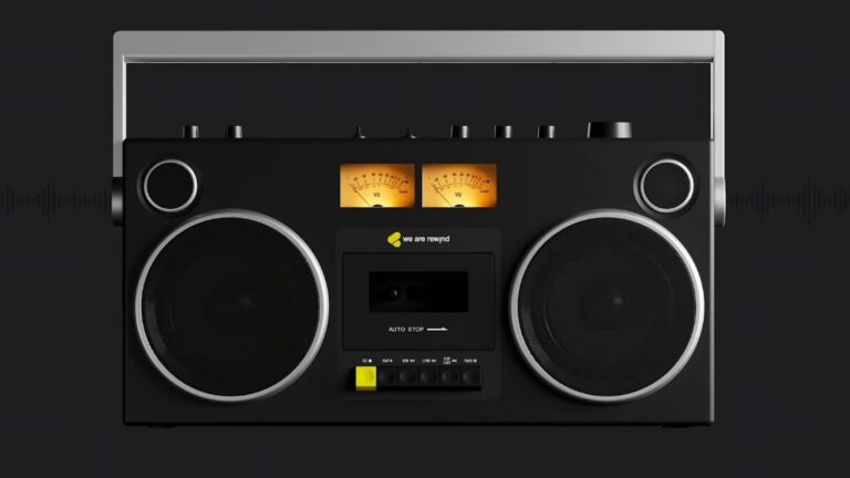 boombox 又回到了很酷的新蓝牙版本中，仍然可以播放磁带，现在只需要记住如何跳霹雳舞