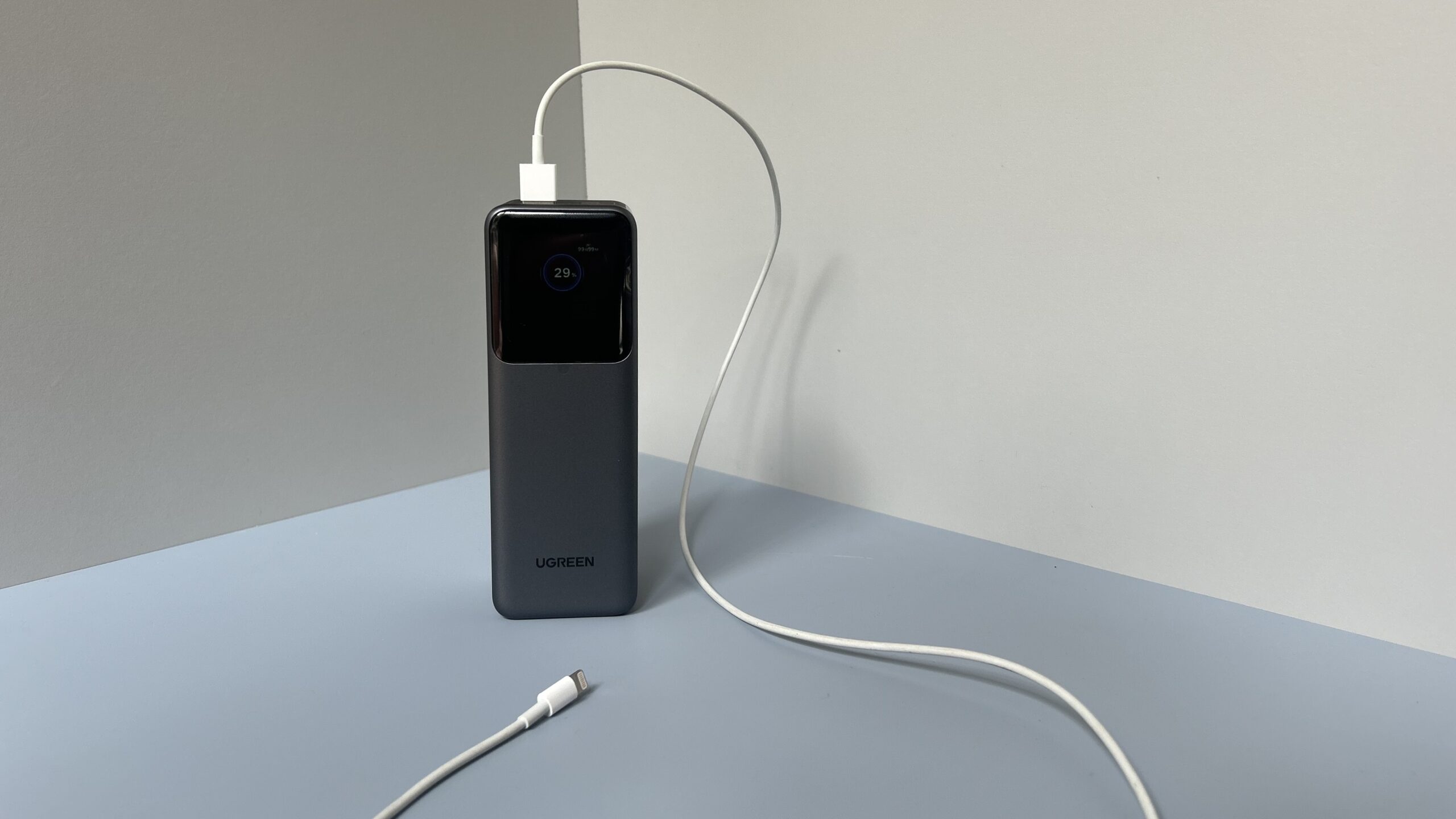 UGREEN Nexode 移动电源 25000mAh 评测：意味着商务的移动电源