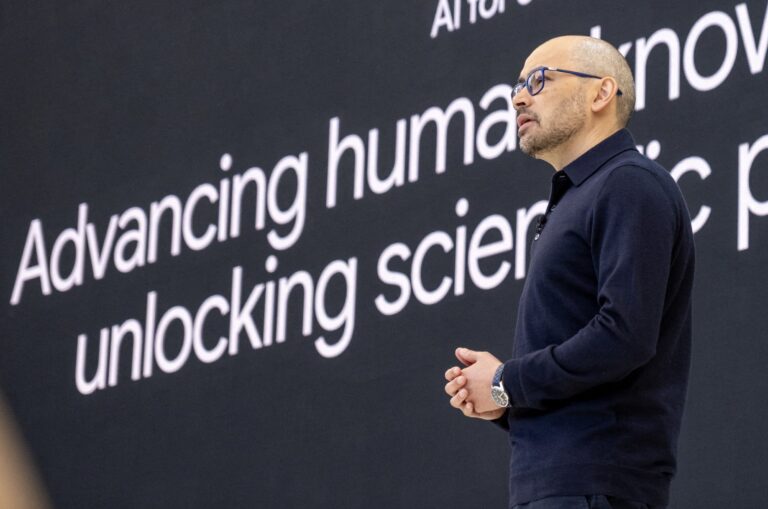 谷歌大胆推销包罗万象的 AI：“Project Astra”
