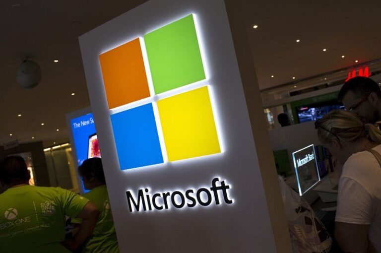 Microsoft 敦促参议员加快 AI 许可，促进政府数据访问