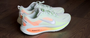 Nike Vomero 18 评测：完美的缓震性能，只要你加大一号