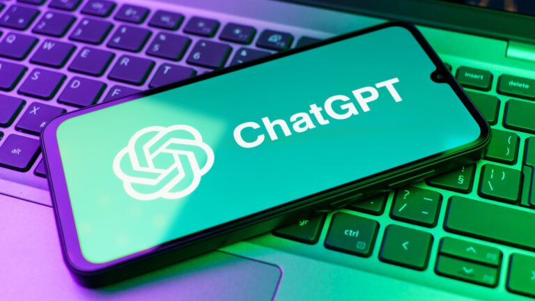 受到能说一口流利的 Gen Alpha 的病毒式“书”教授的启发，我也使用 ChatGPT 进行了尝试——这是发生的事情