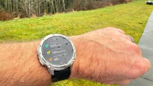 最后，一款与我的 Garmin 一样耐用的廉价智能手表（而且正在打折）
