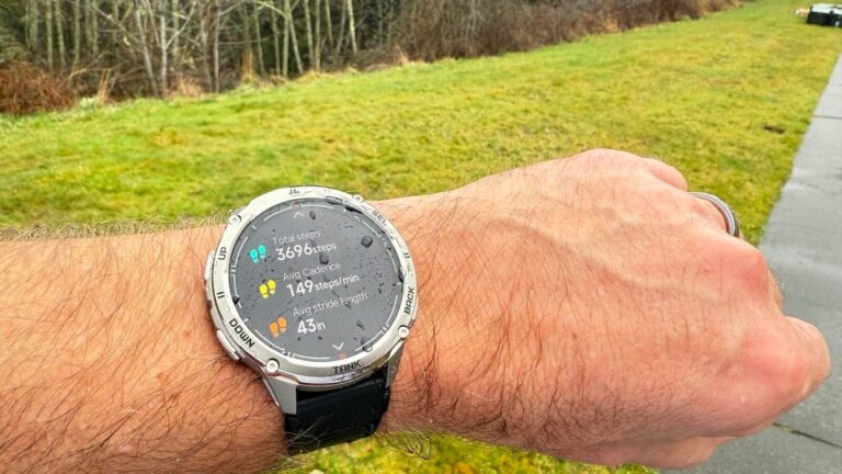 最后，一款与我的 Garmin 一样耐用的廉价智能手表（而且正在打折）