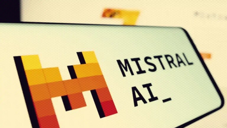 Mistral AI 推出“Document AI”平台，声称 OCR 准确率达到 99%
