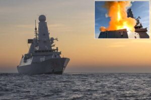 突发新闻：英国海军导弹驱逐舰 HMS Dragon 首次拦截超音速导弹