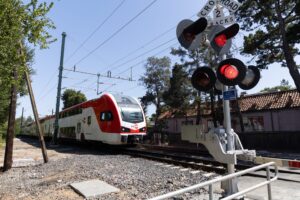 Caltrain 依靠 AI 使丘吉尔铁路道口更安全