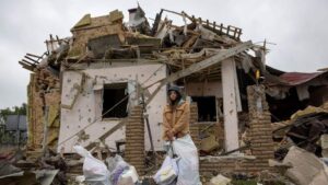 俄罗斯对乌克兰发动战争最大规模空袭，造成 13 人死亡