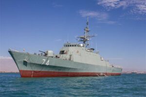 伊朗海军将为 Sahand 驱逐舰配备 Sayyad-3 和 Navvab 防空导弹系统，以备将来的海外部署