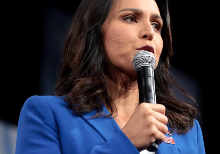 美国情报总监 Tulsi Gabbard 在 Gmail、Dropbox 和 LinkedIn 中重复使用相同的弱密码
