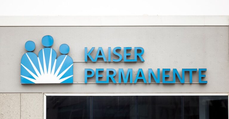 Kaiser Permanente 系统中断导致药房依赖笔和纸