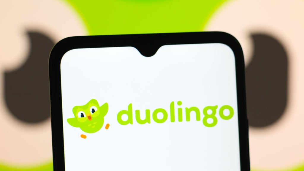 在强烈反对中，Duolingo 撤回了 AI Pivot 的计划