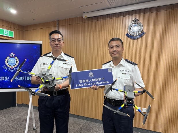 无人机巡逻边境区，Kln West 正在试验中