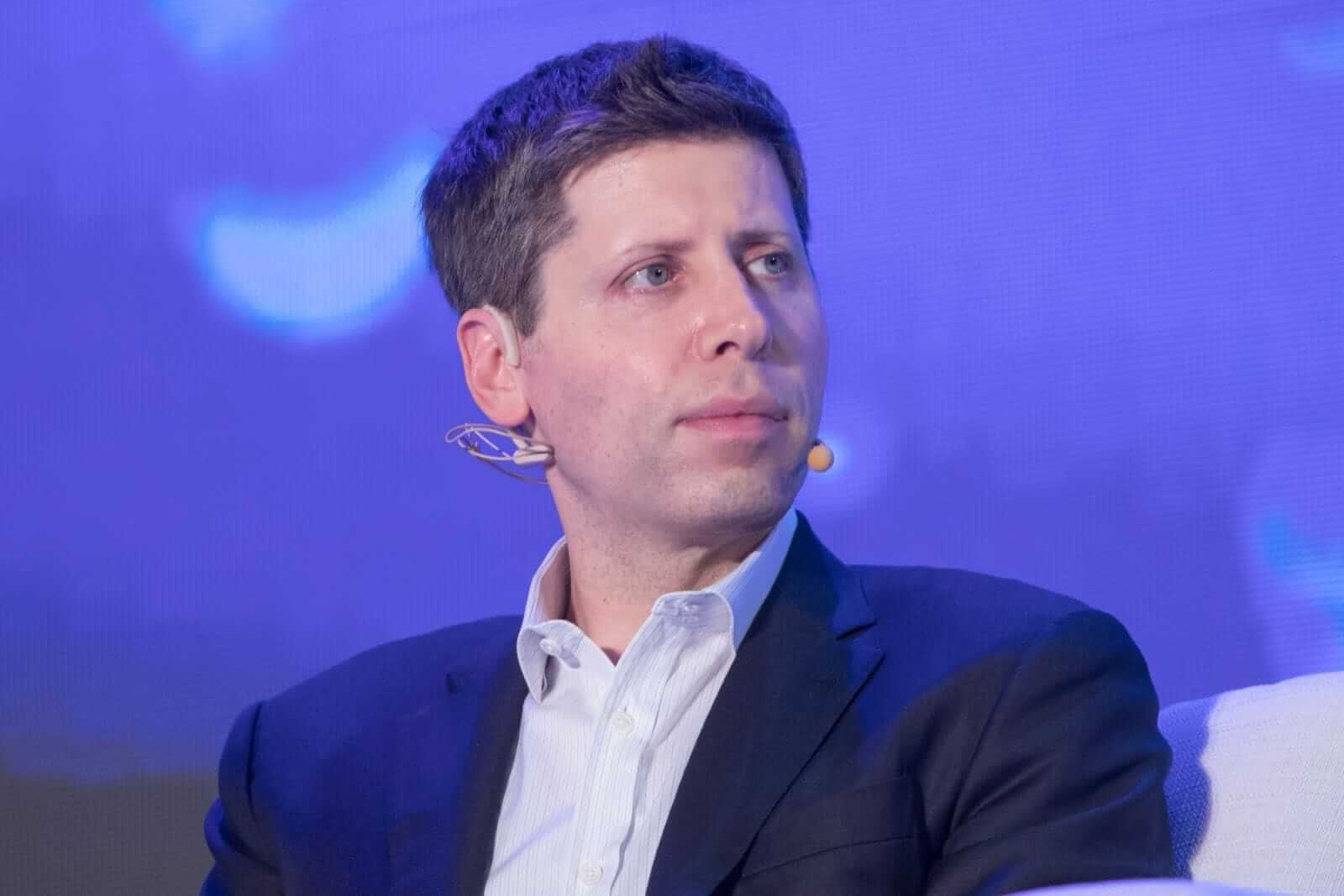 OpenAI 首席执行官山姆·阿尔特曼 （Sam Altman） 警告国会，他们正在开发的技术将“与互联网一样大，甚至可能更大”