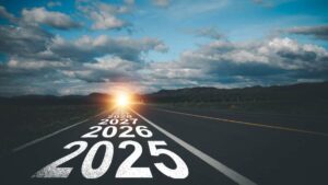 为什么标准普尔 500 指数的历史高点可能会在 2025 年继续