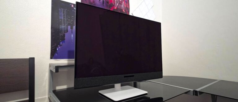戴尔 S3225QC 显示器评测：很棒的视觉和声音，但端口在哪里？