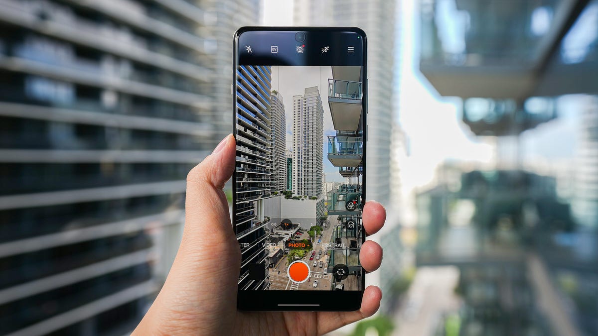 为什么我推荐这款 OnePlus 手机而不是 S25 Ultra – 尤其是这个价格