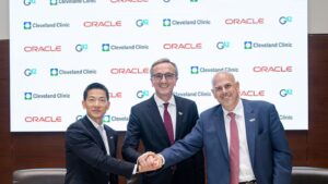 Oracle Health、Cleveland Clinic 和 G42 开发护理交付平台