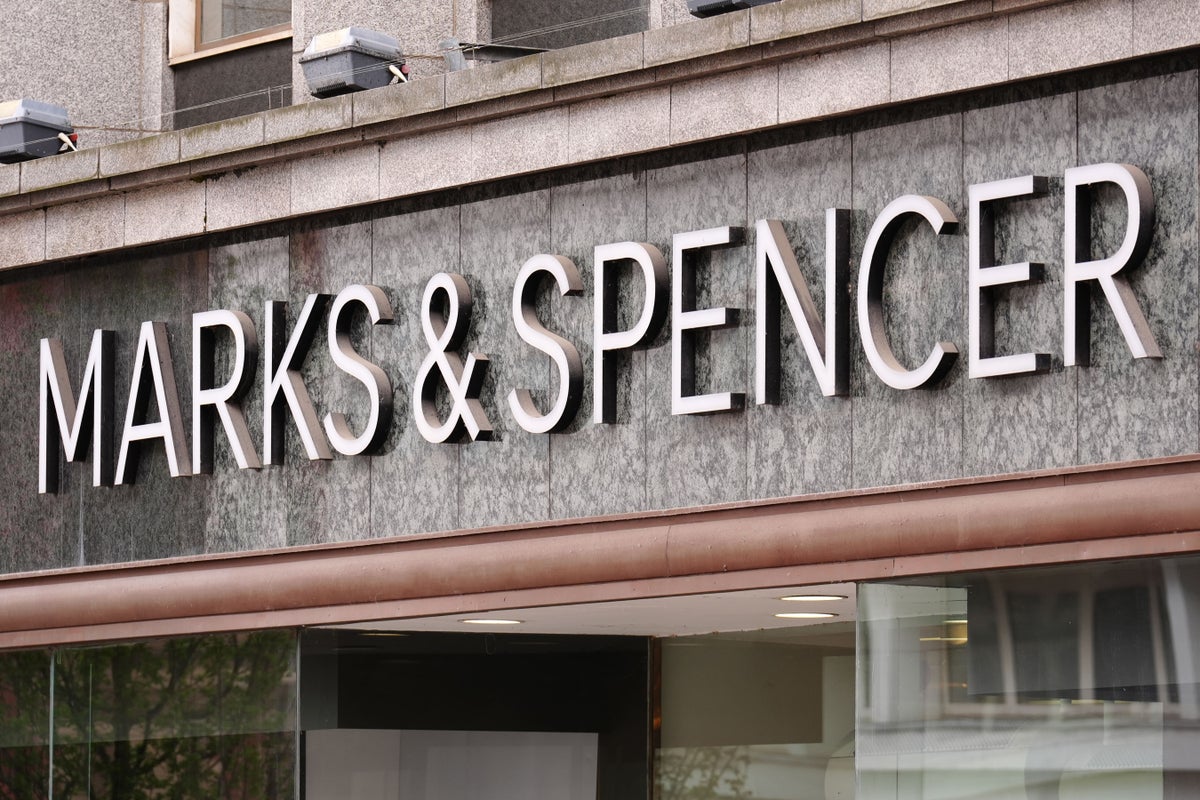 M&S 警告网络攻击中断将持续到 7 月