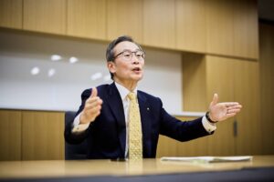 iPhone 供应商 TDK 准备为轻薄的 AI 设备提供电池