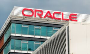 Oracle 将购买价值 400 亿美元的 Nvidia 芯片，用于首个 Stargate 数据中心