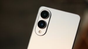 Galaxy S25 Edge 具有其他 S25 型号所没有的相机功能