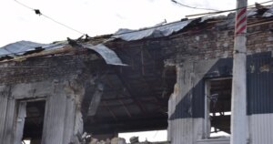 无人机袭击破坏了尼古拉耶夫地区儿童健康中心的建筑
