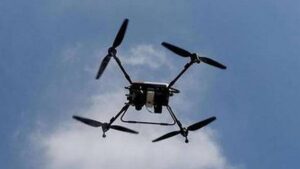 在加尔各答的天空中发现类似无人机的物体