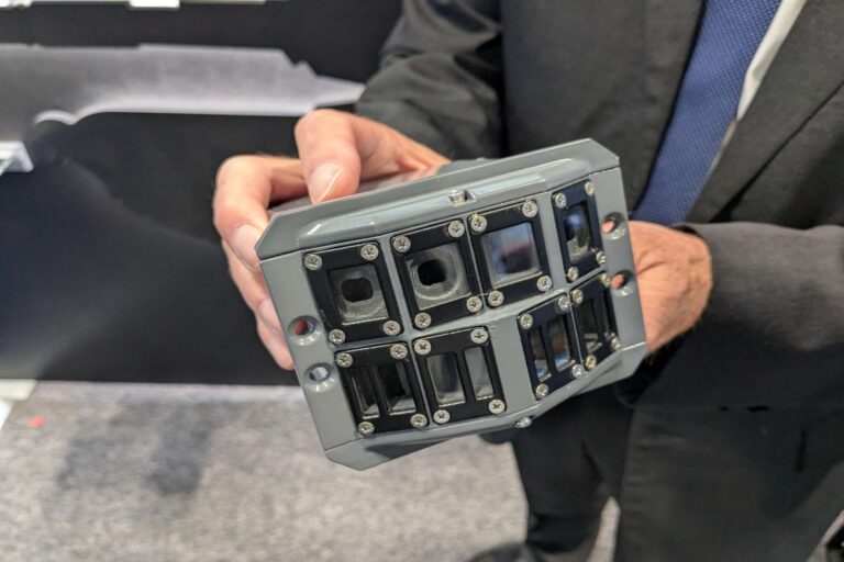 西班牙海军的 F-110 护卫舰将接收 Saab 的海军激光预警系统，以增强威胁检测和生存能力