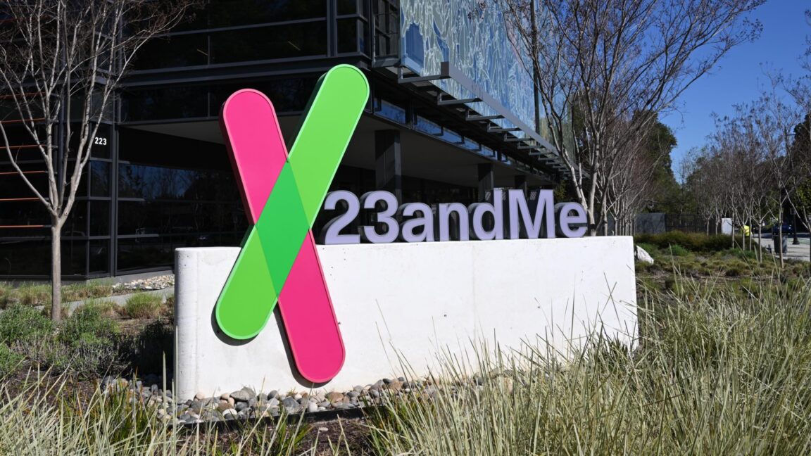 生物技术公司 Regeneron 以 $256M 收购破产的 23andMe