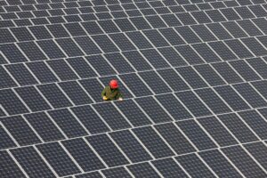 谷歌签署了另一项大型太阳能交易，以实现其数据中心的电气化