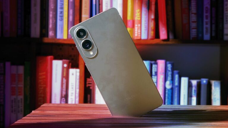 Galaxy S25 Edge 评测：这款瘦身手机给人留下了深刻的印象