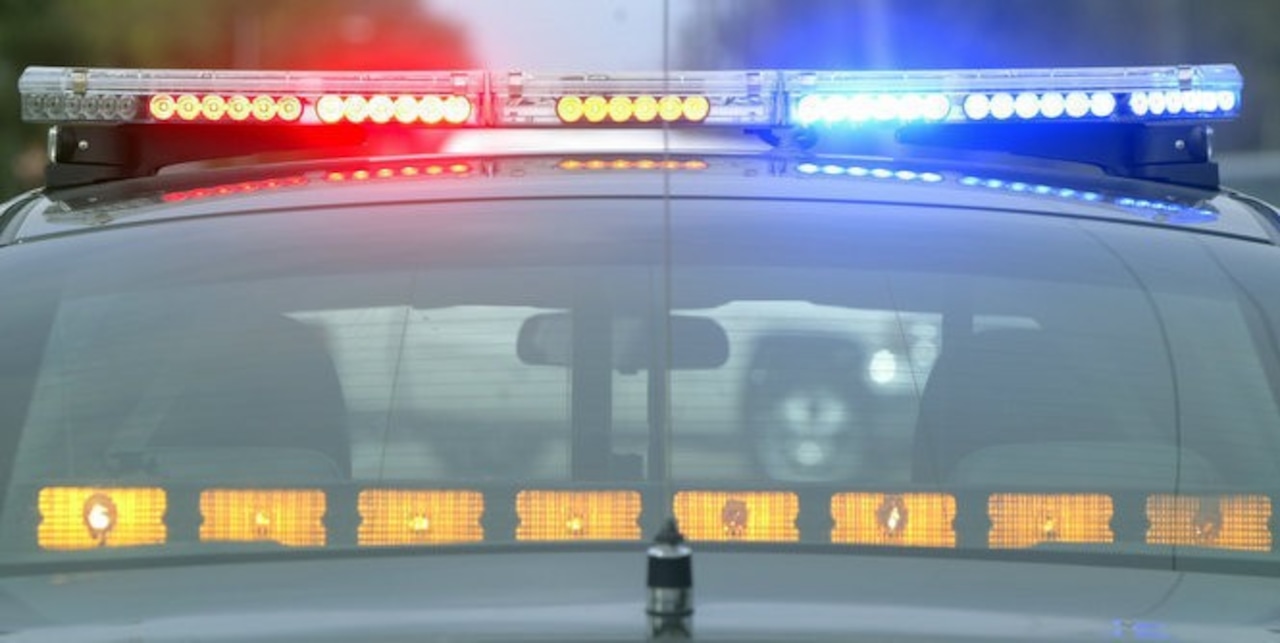 警方使用 K9 无人机在上半岛高速追逐后逮捕 2 名青少年