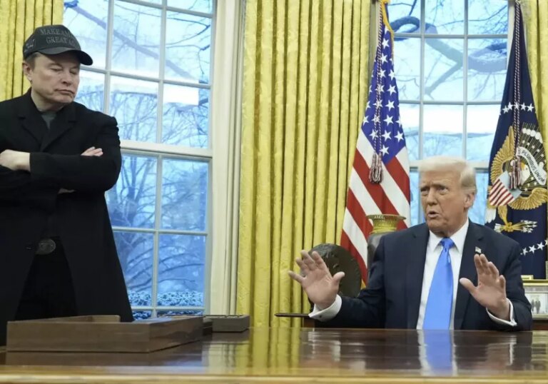 埃隆马斯克在特斯拉的挣扎、预算反弹和狗的戏剧中离开政府职务