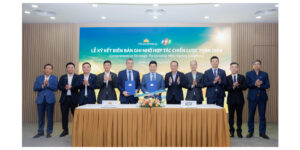 越南航空公司和 FPT 加强全面战略合作伙伴关系以推进数字航空