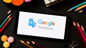 我改用 Google 翻译作为我 iPhone 上的默认应用程序。这也是你如何做到的
