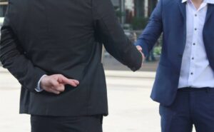 PowerSchool 付钱给窃贼以删除被盗的学生、教师数据。骗子可能撒了谎