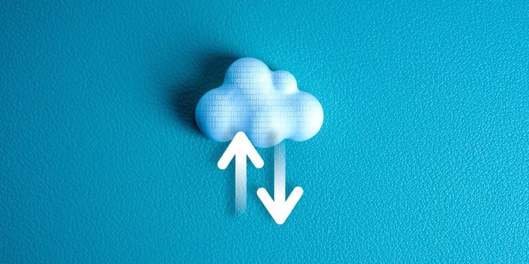 被抛弃的 AWS 认为 VMware 现在像大型机一样硬壳