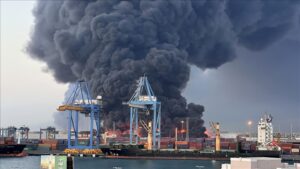 RSF 无人机袭击该市机场和海港后，苏丹港听到爆炸声