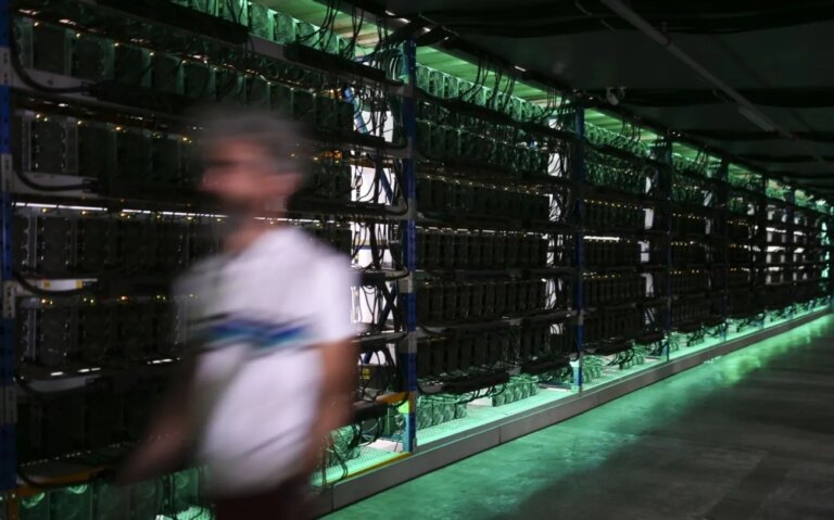 巴基斯坦为比特币挖矿和 AI 中心分配 2000 MW