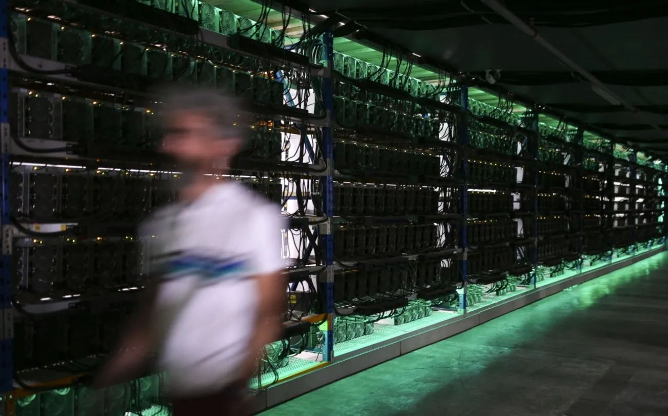 巴基斯坦为比特币挖矿和 AI 中心分配 2000 MW