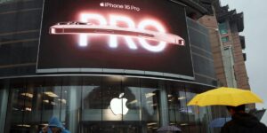 随着苹果在中国的销量下滑，最新的 iPhone 现在在一些中国电子商务网站上打了很大的折扣
