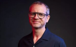 “企业能做的最好的事情就是忘记人工智能的存在”——科技首席执行官