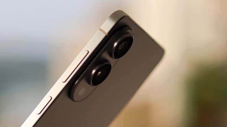 特朗普称三星将对在美国销售的手机征收 25% 的关税